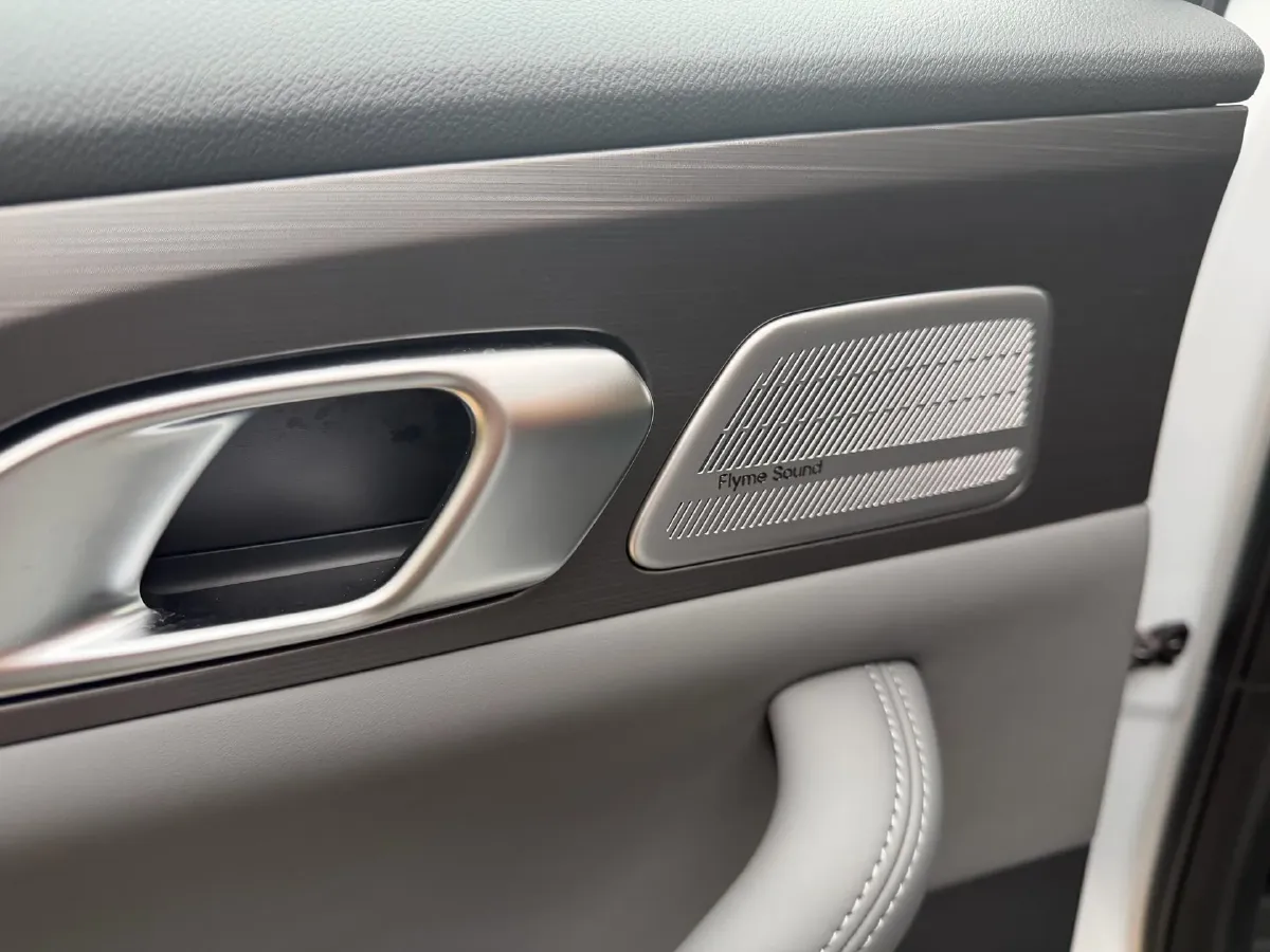 2025 Geely Galaxy A7 1.5L 112HP L4 1DHT PHEV,autocango,china used car exporter,china ev exporter,chinese used car exporter,chinese used ev exporter