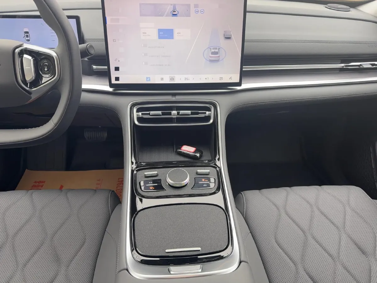 2025 Geely Galaxy A7 1.5L 112HP L4 1DHT PHEV,autocango,china used car exporter,china ev exporter,chinese used car exporter,chinese used ev exporter