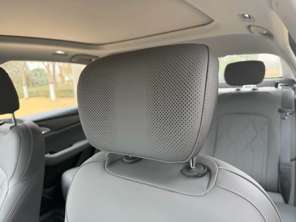 2025 Geely Galaxy A7 1.5L 112HP L4 1DHT PHEV,autocango,china used car exporter,china ev exporter,chinese used car exporter,chinese used ev exporter