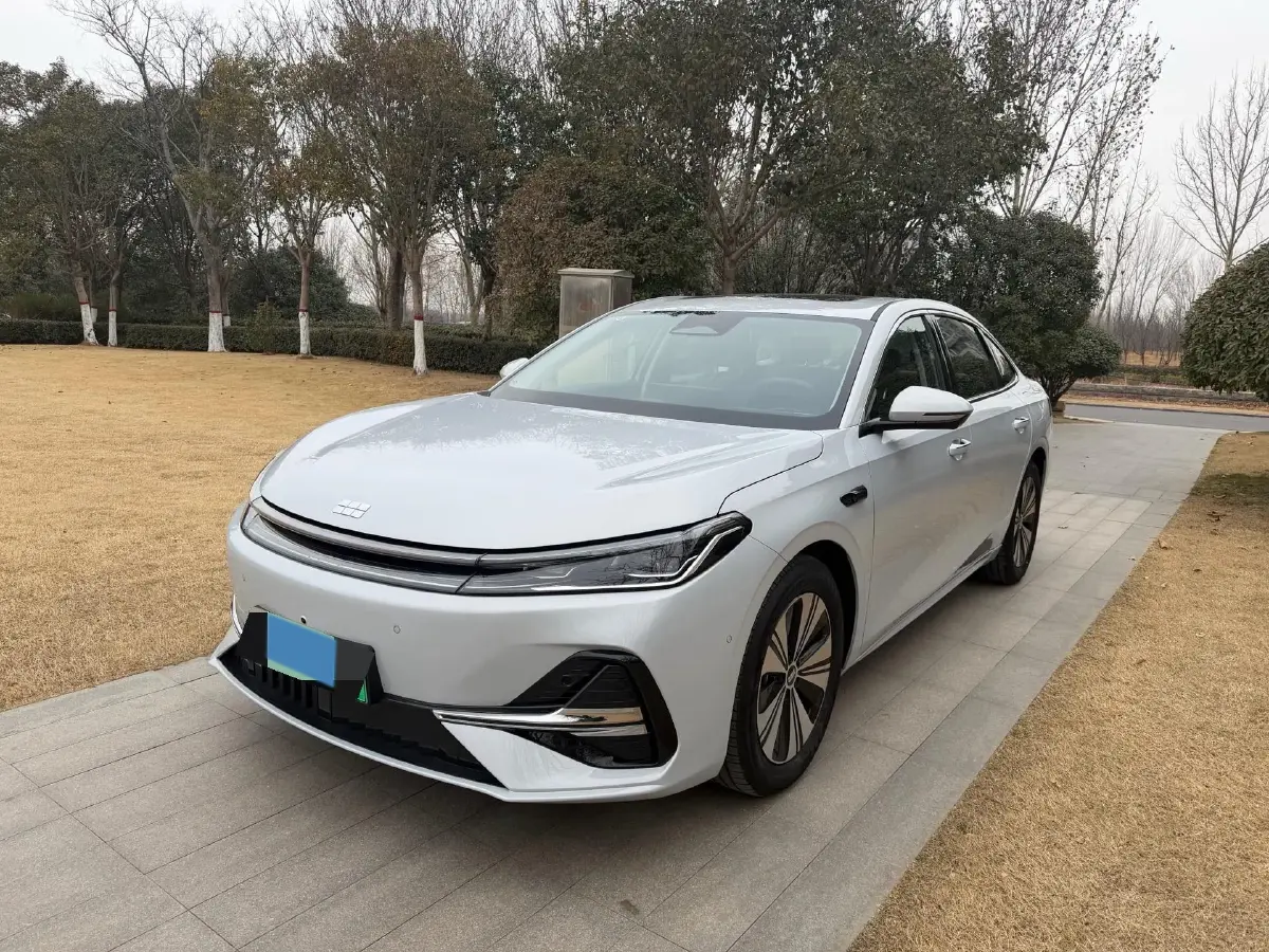 2025 Geely Galaxy A7 1.5L 112HP L4 1DHT PHEV
