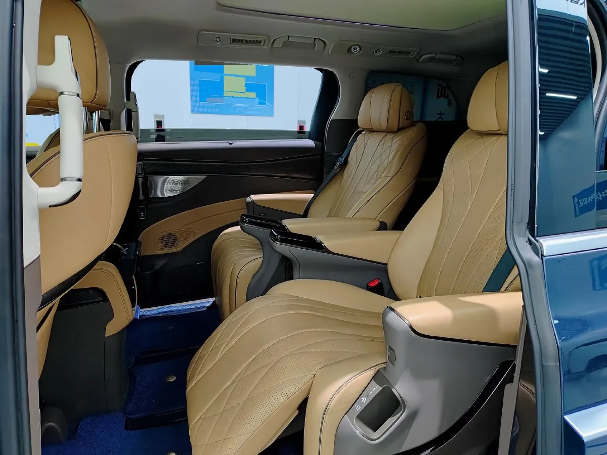 2022 Honda Odyssey 2.0L 146HP L4 E-CVT Hybrid,autocango,china used car exporter,china ev exporter,chinese used car exporter,chinese used ev exporter