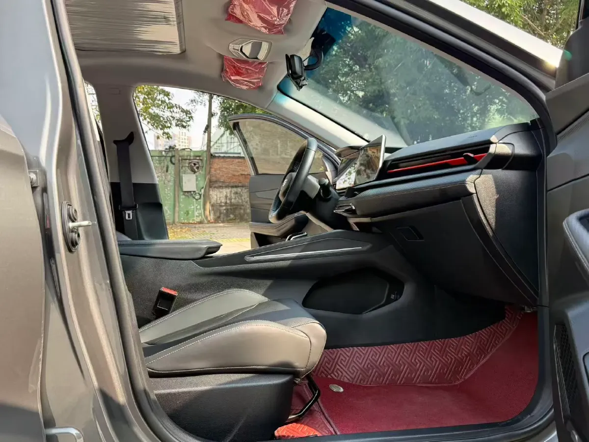 2022 Geely Binray 1.5T 181HP L4 7DCT,autocango,china used car exporter,china ev exporter,chinese used car exporter,chinese used ev exporter