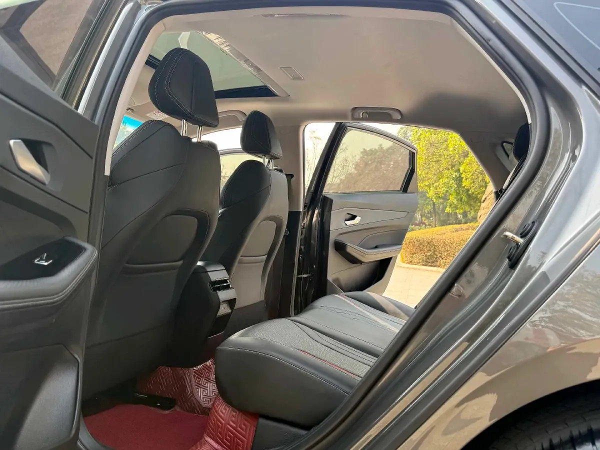 2022 Geely Binray 1.5T 181HP L4 7DCT,autocango,china used car exporter,china ev exporter,chinese used car exporter,chinese used ev exporter