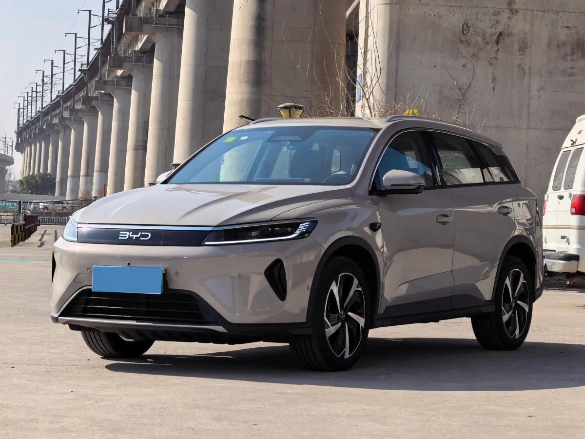 2025 BYD Sea Lion 05 DM-i 1.5L 101HP L4 E-CVT PHEV 18.3KWH