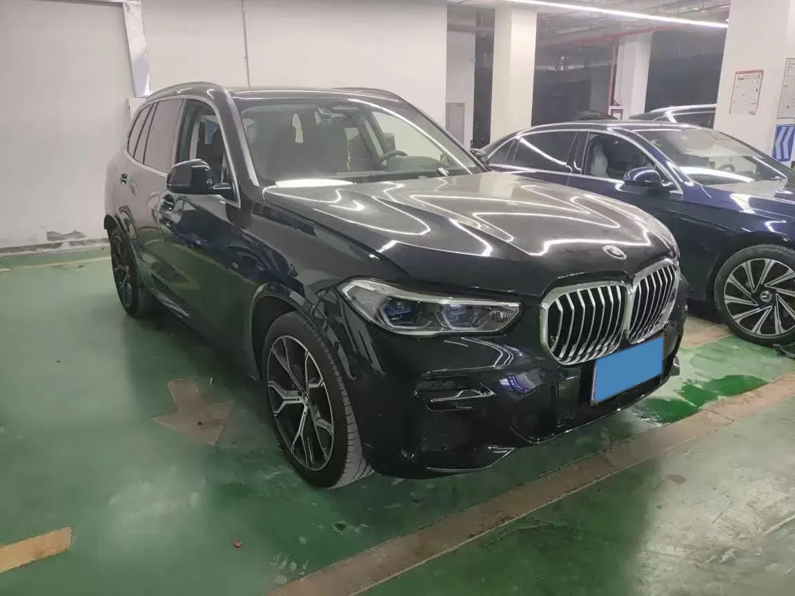 2021 BMW X5 3.0T 340HP L6 8AT,autocango,china used car exporter,china ev exporter,chinese used car exporter,chinese used ev exporter