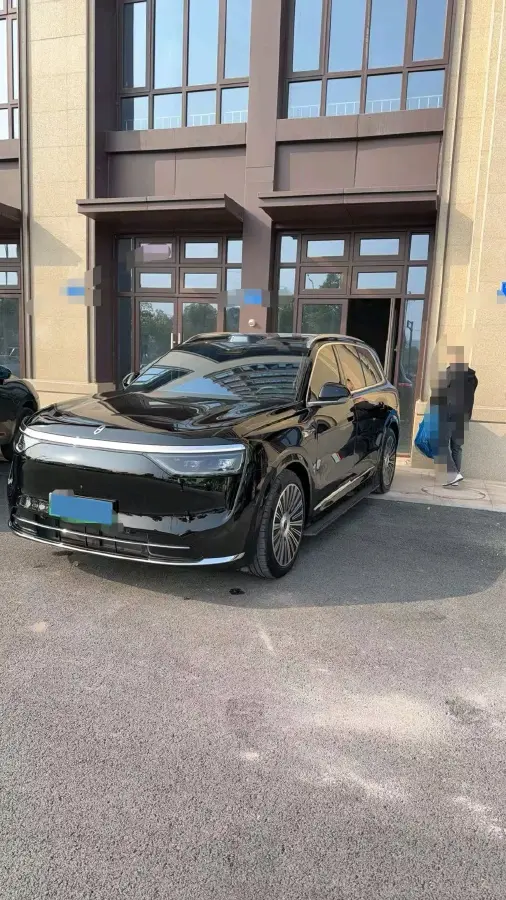 2025 AITO AITO M8 REEV 160HP REEV 53.4KWH