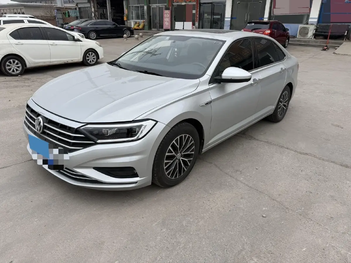 2021 Volkswagen Sagitar 1.4T 150HP L4 7DCT