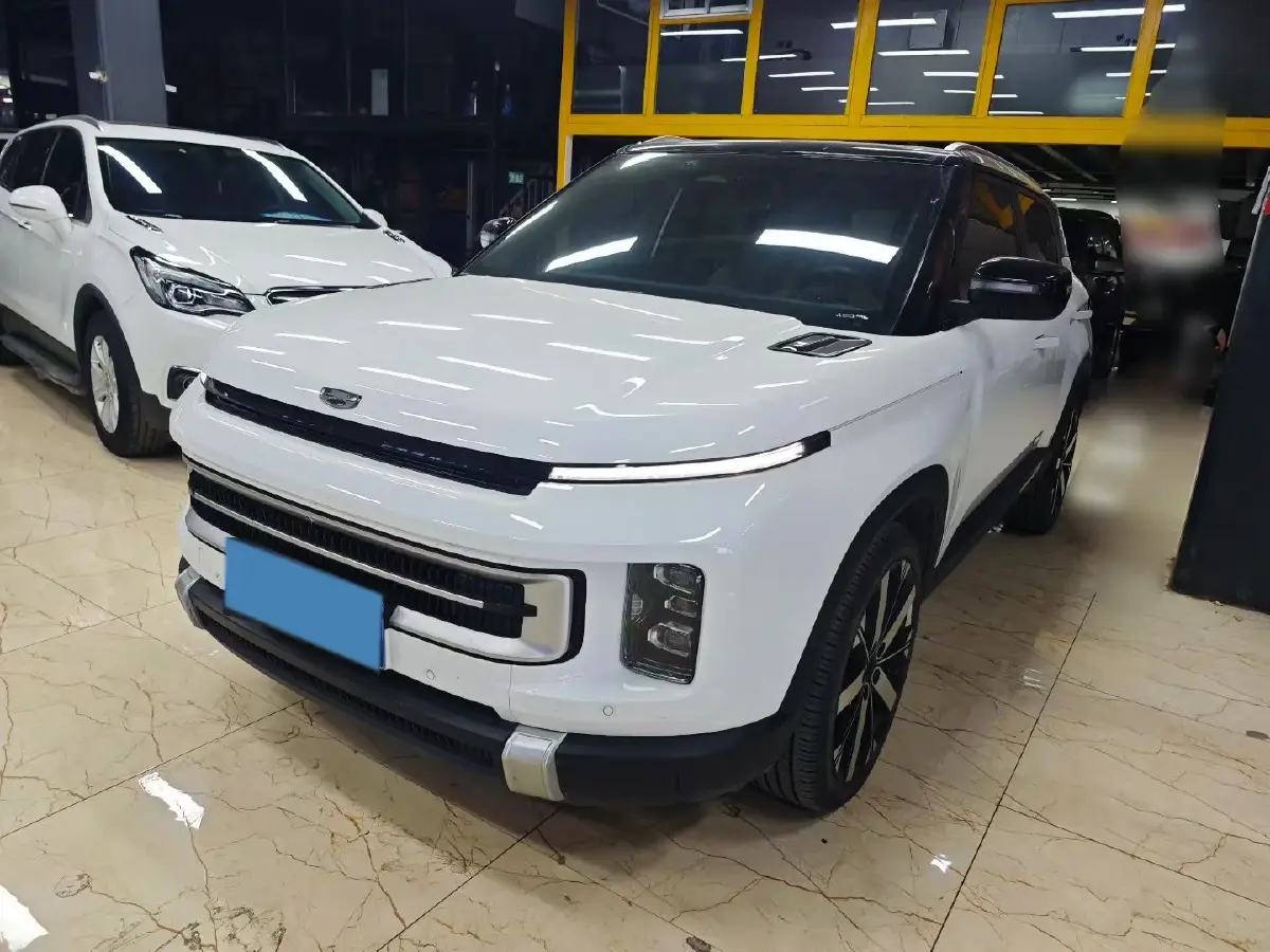 2023 Geely ICON 1.5T 181HP L4 7DCT