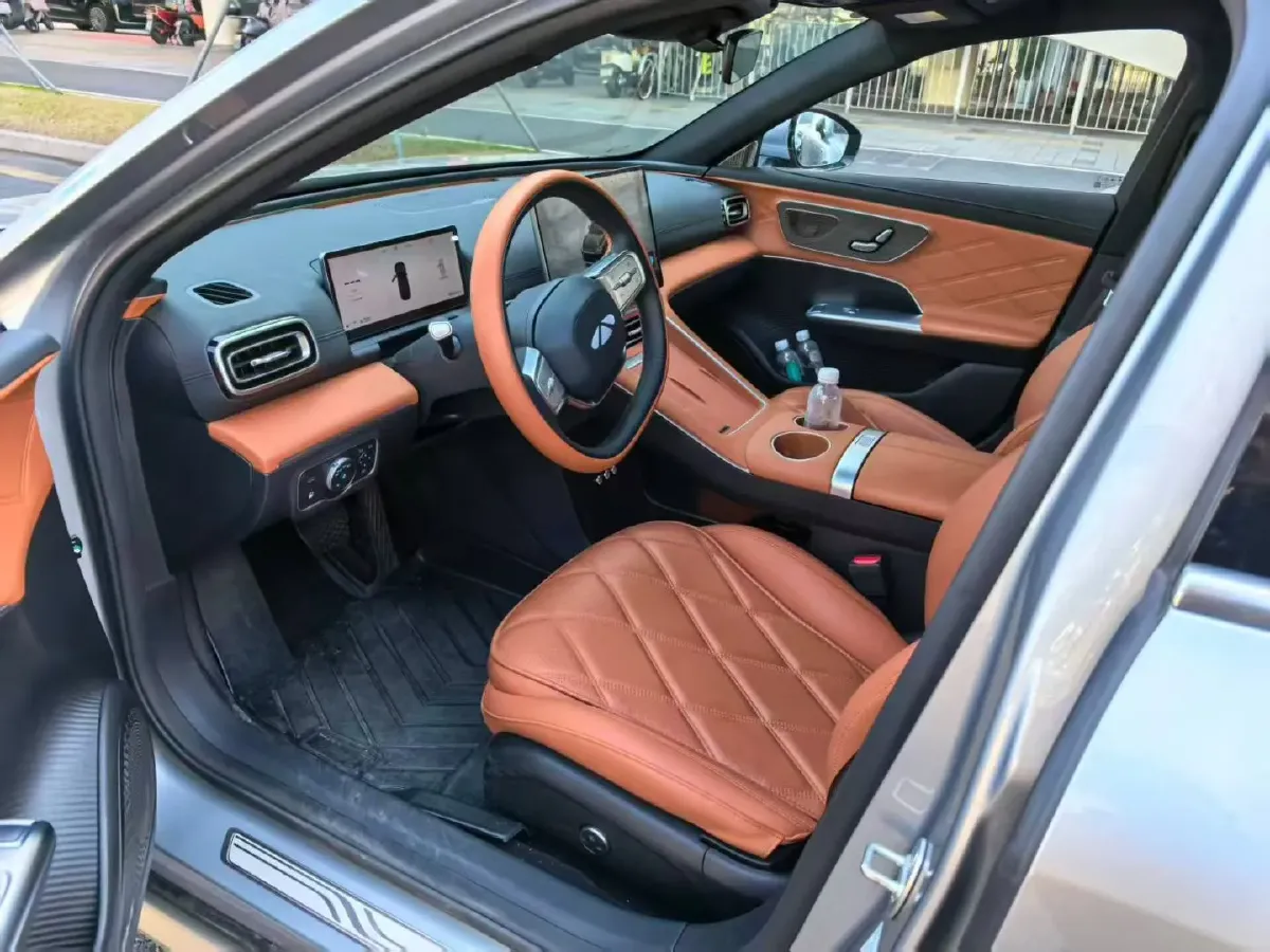 2025 Fulwin FulwinA9L 1.5T 156HP L4 1DHT PHEV,autocango,china used car exporter,china ev exporter,chinese used car exporter,chinese used ev exporter