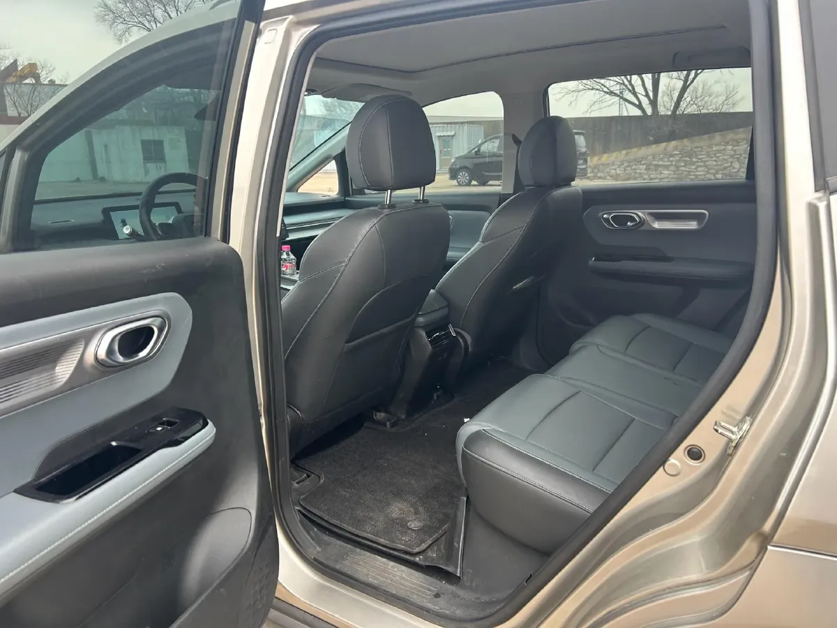 2023 GAC Trumpchi GS4 1.5T 177HP L4 6AT,autocango,china used car exporter,china ev exporter,chinese used car exporter,chinese used ev exporter