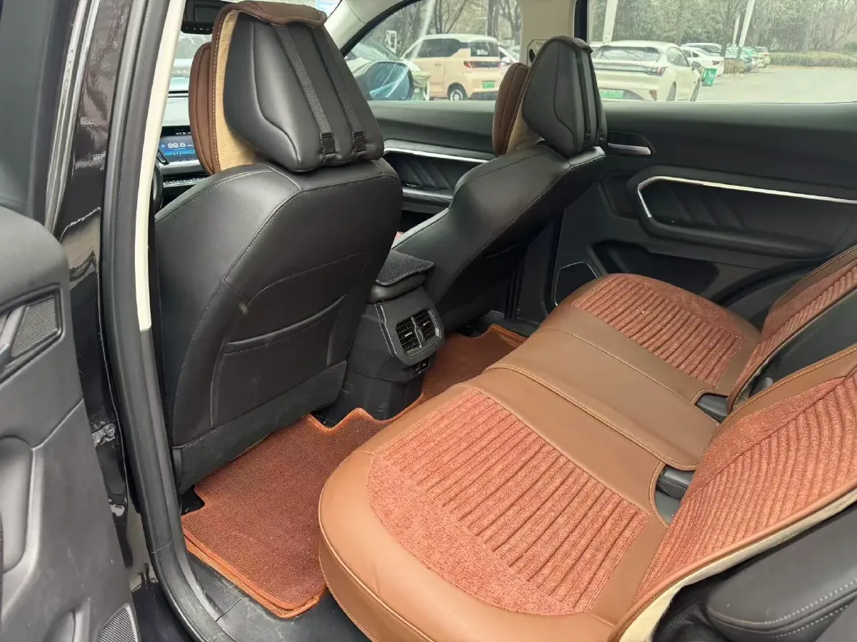 2018 Haval H6 1.5T 169HP L4 7DCT,autocango,china used car exporter,china ev exporter,chinese used car exporter,chinese used ev exporter