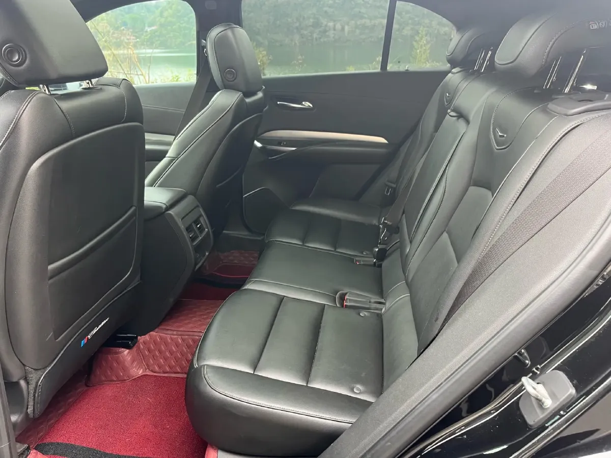 2020 Cadillac XT4 2.0T 241HP L4 9AT,autocango,china used car exporter,china ev exporter,chinese used car exporter,chinese used ev exporter