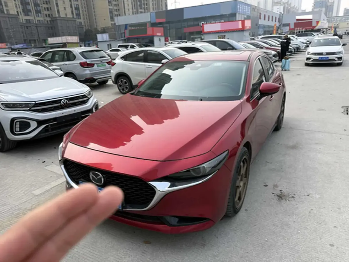 2021 Mazda 3 Axela 2.0L 158HP L4 6AT