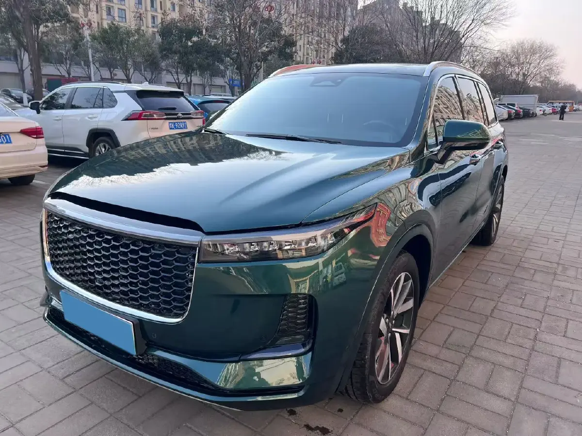 2021 Li ONE Range Extended 131HP REEV 40.5KWH