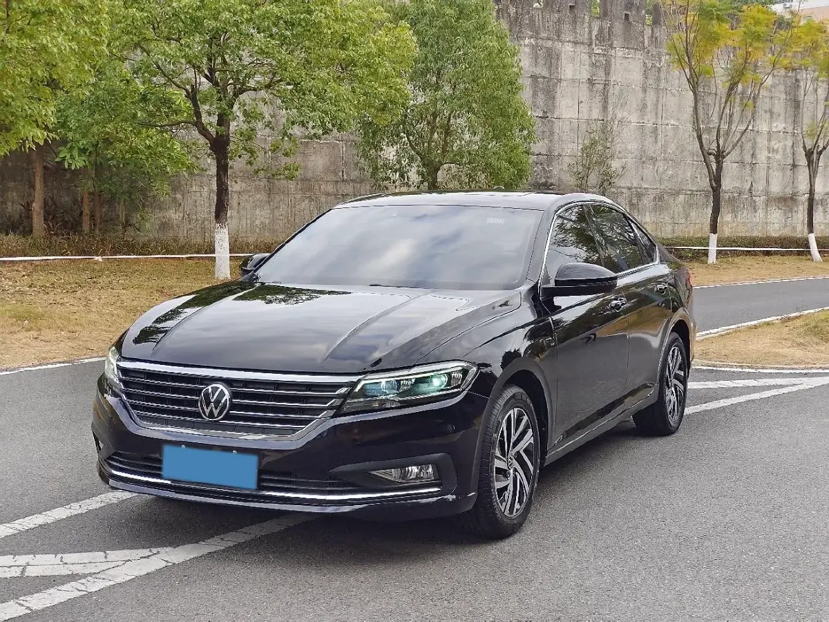 2021 Volkswagen Lavida 1.5L 113HP L4 6AT