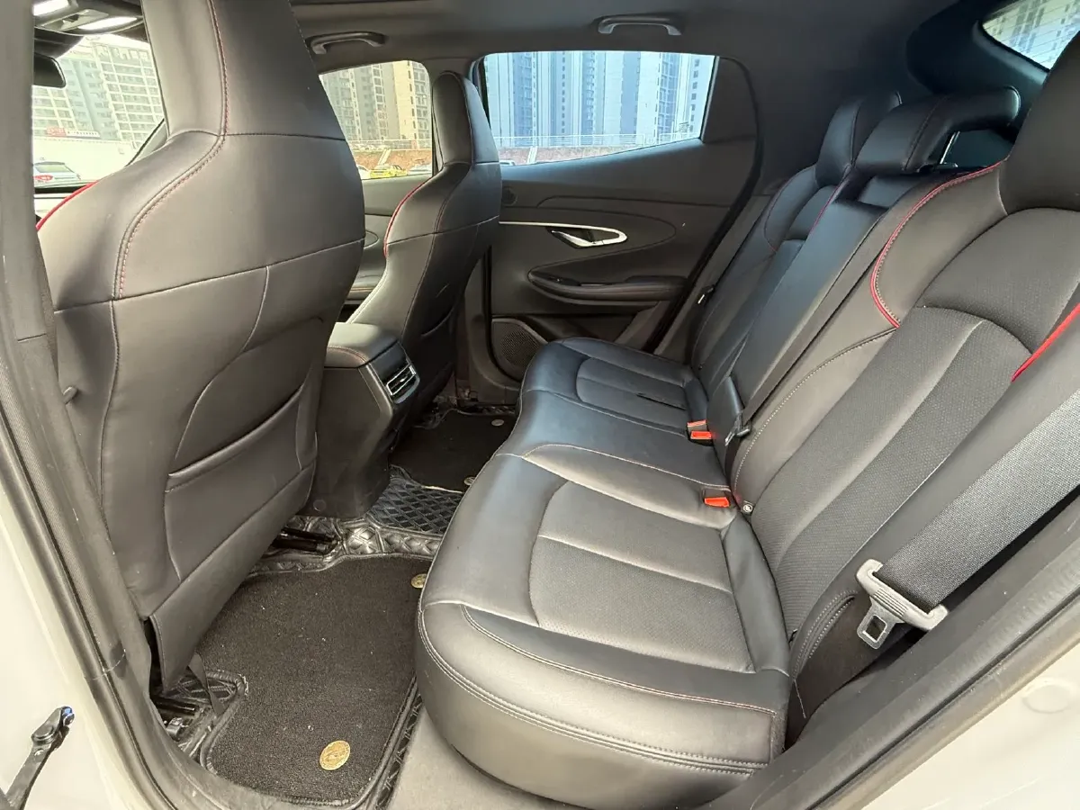 2022 ChangAn UNI-T 1.5T 188HP L4 7DCT,autocango,china used car exporter,china ev exporter,chinese used car exporter,chinese used ev exporter