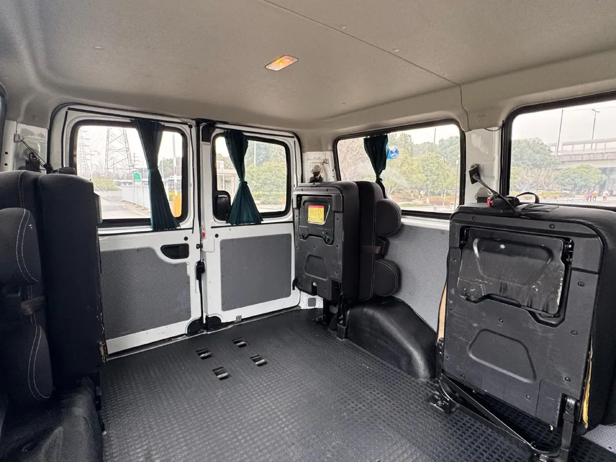 2019 FHA LeiShen 2.5T 129HP L4 6MT,autocango,china used car exporter,china ev exporter,chinese used car exporter,chinese used ev exporter