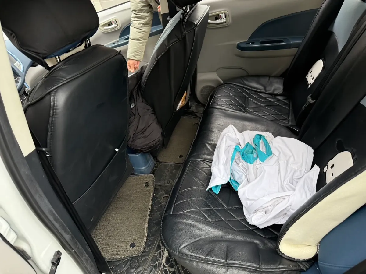 2021 ChangAn BenBen E-Star BEV 32.2KWH,autocango,china used car exporter,china ev exporter,chinese used car exporter,chinese used ev exporter