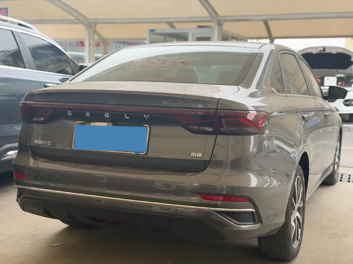 2022 Geely Emgrand 1.5L 114HP L4 CVT,autocango,china used car exporter,china ev exporter,chinese used car exporter,chinese used ev exporter