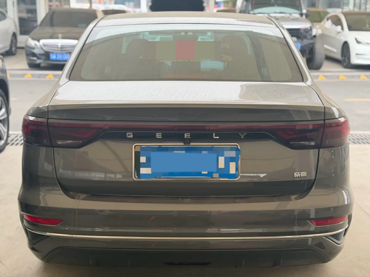 2022 Geely Emgrand 1.5L 114HP L4 CVT,autocango,china used car exporter,china ev exporter,chinese used car exporter,chinese used ev exporter