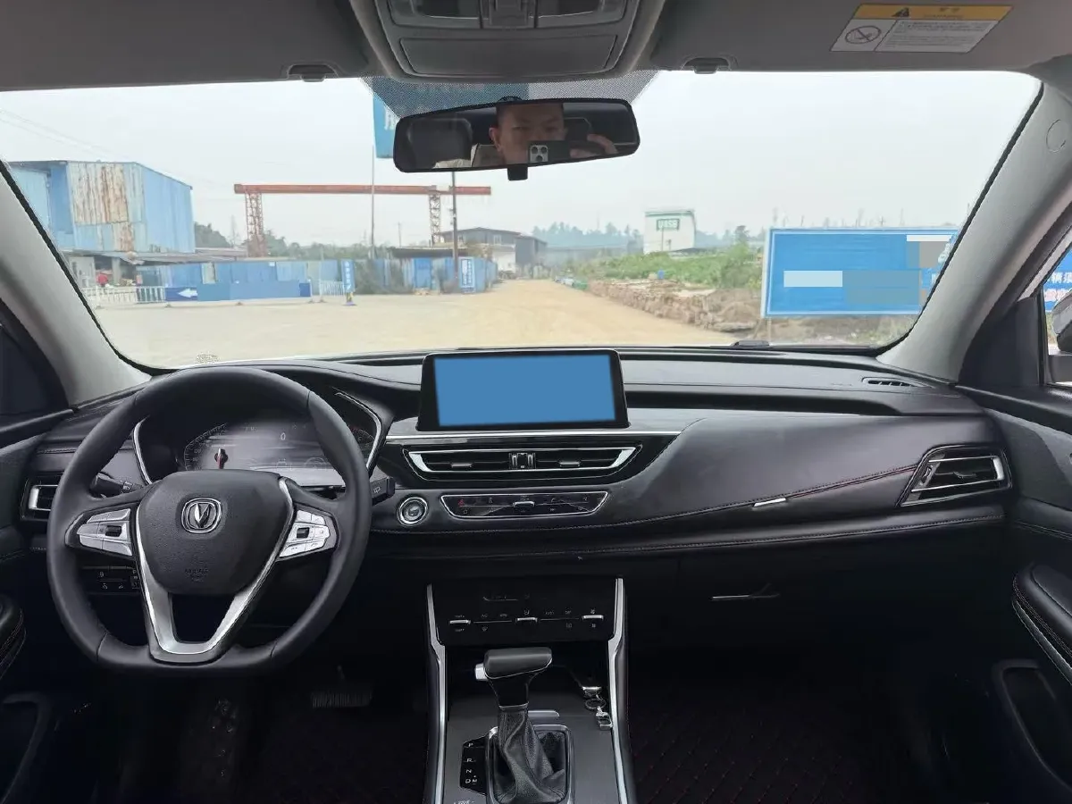 2022 ChangAn CS75 1.5T 180HP L4 7DCT,autocango,china used car exporter,china ev exporter,chinese used car exporter,chinese used ev exporter