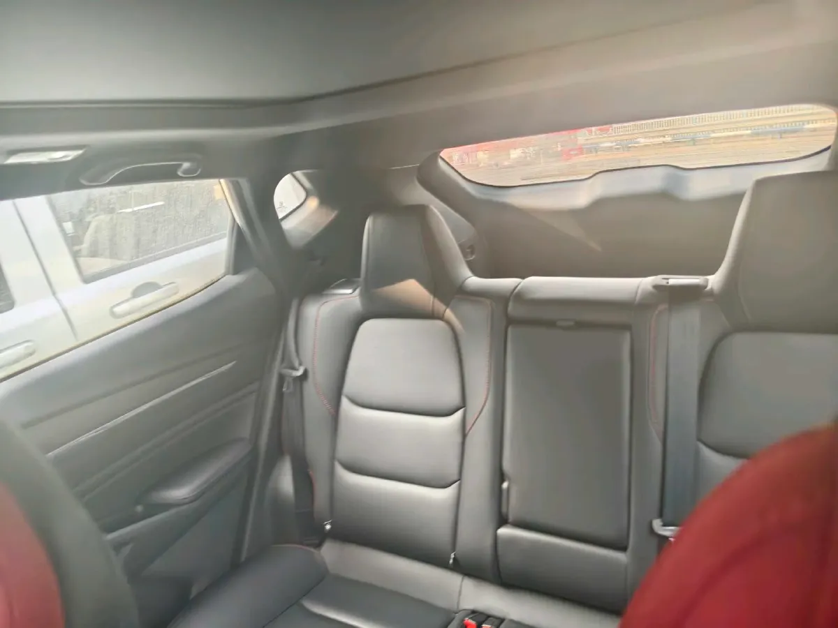 2024 ChangAn X5 PLUS 1.5T 188HP L4 7DCT,autocango,china used car exporter,china ev exporter,chinese used car exporter,chinese used ev exporter