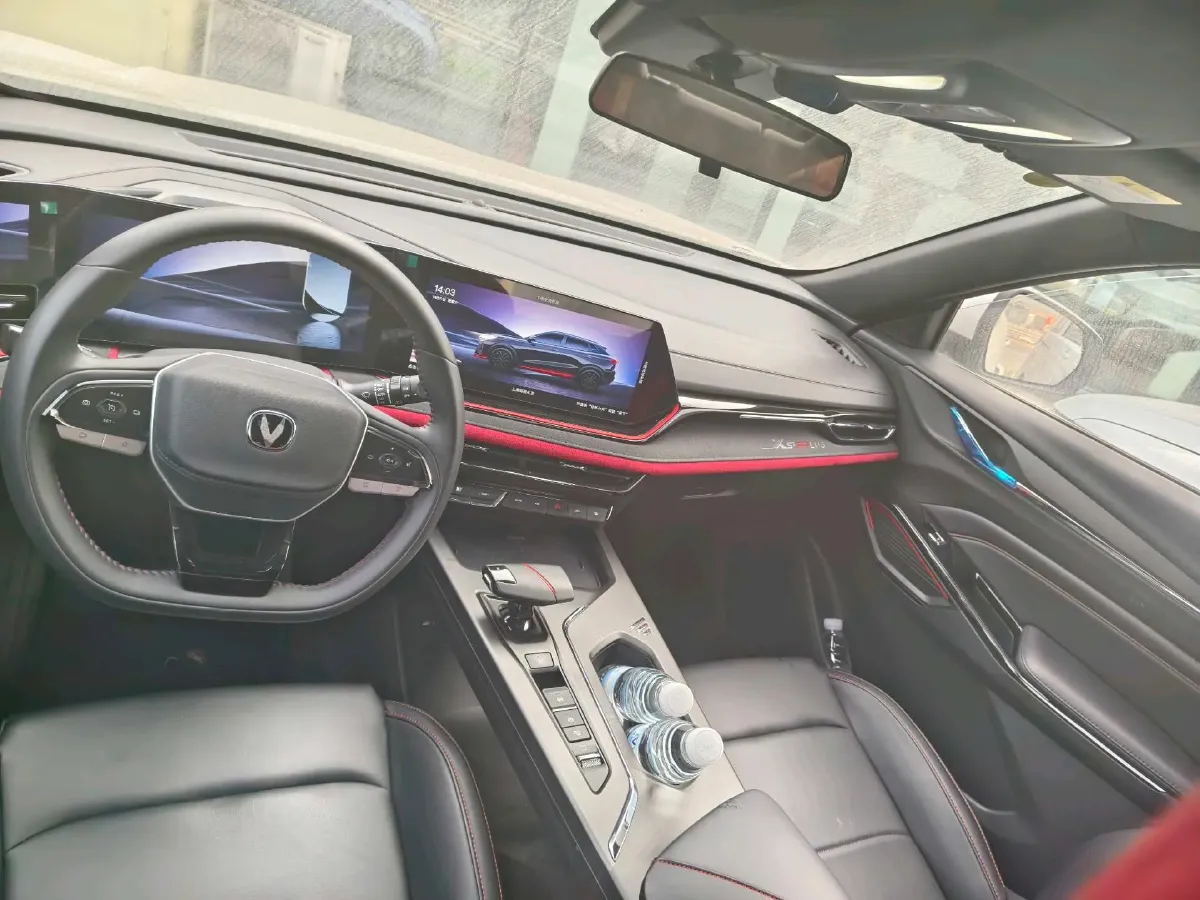 2024 ChangAn X5 PLUS 1.5T 188HP L4 7DCT,autocango,china used car exporter,china ev exporter,chinese used car exporter,chinese used ev exporter