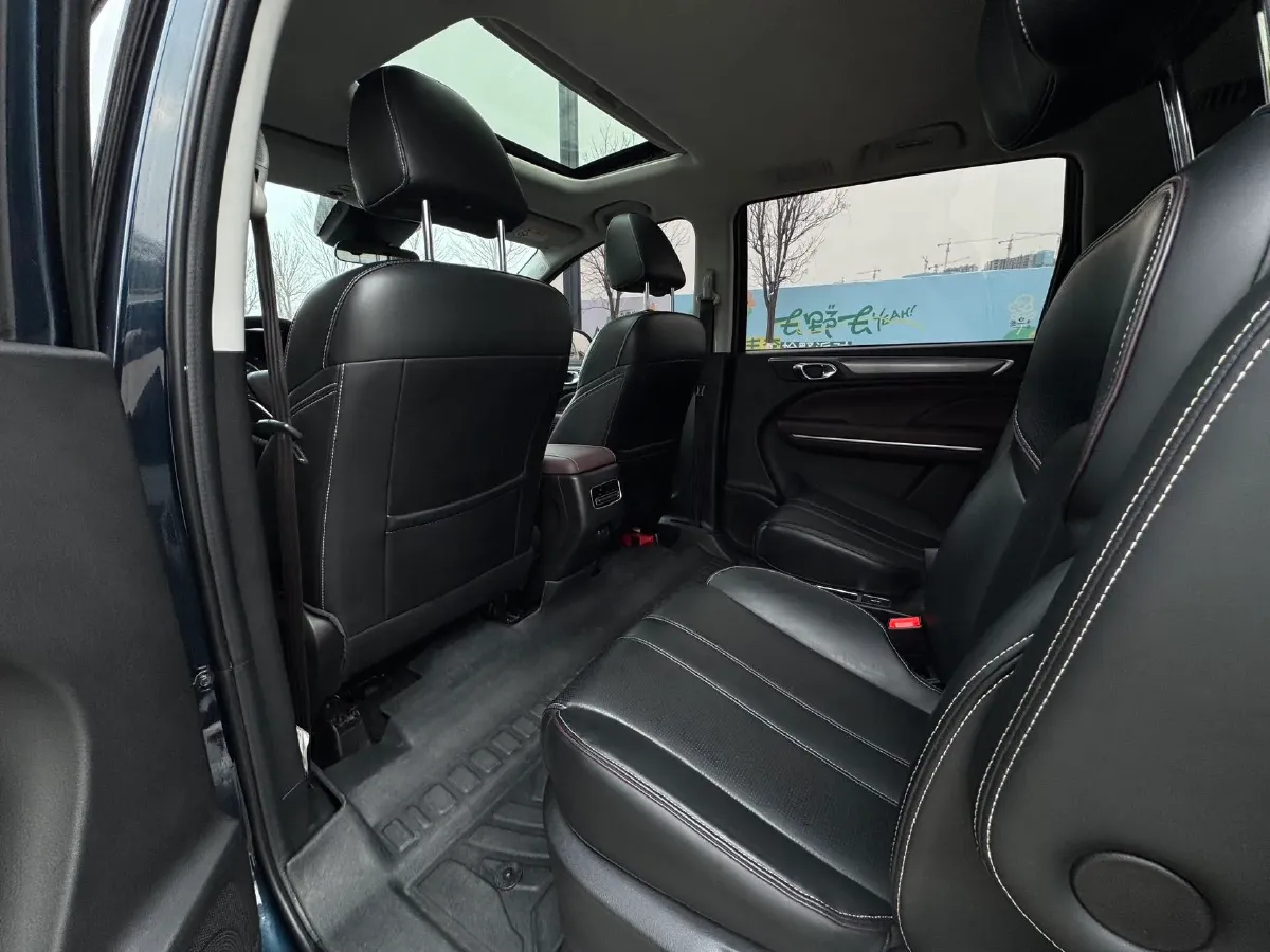 2023 GAC Trumpchi M6 1.5T 177HP L4 7DCT,autocango,china used car exporter,china ev exporter,chinese used car exporter,chinese used ev exporter