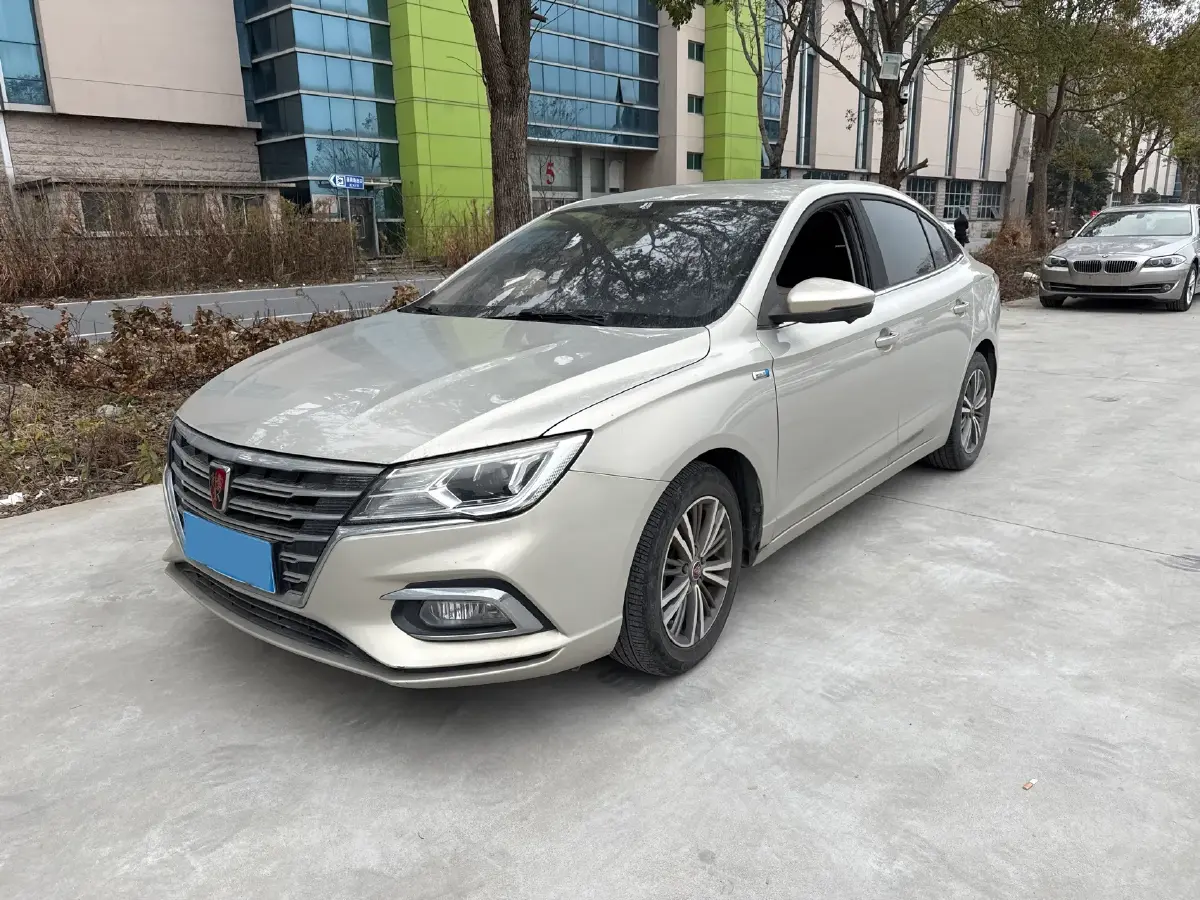 2019 Roewe i5 1.5L 120HP L4 CVT