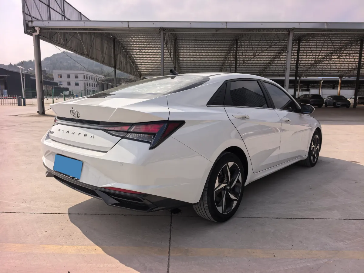 2022 Hyundai Elantra 1.5L 115HP L4 CVT,autocango,china used car exporter,china ev exporter,chinese used car exporter,chinese used ev exporter