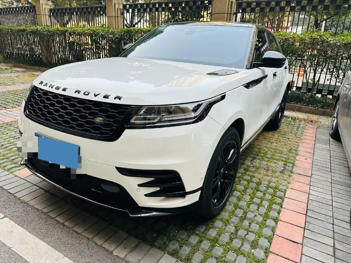 2023 Land Rover Range Rover Velar 2.0T 250HP L4 8AT