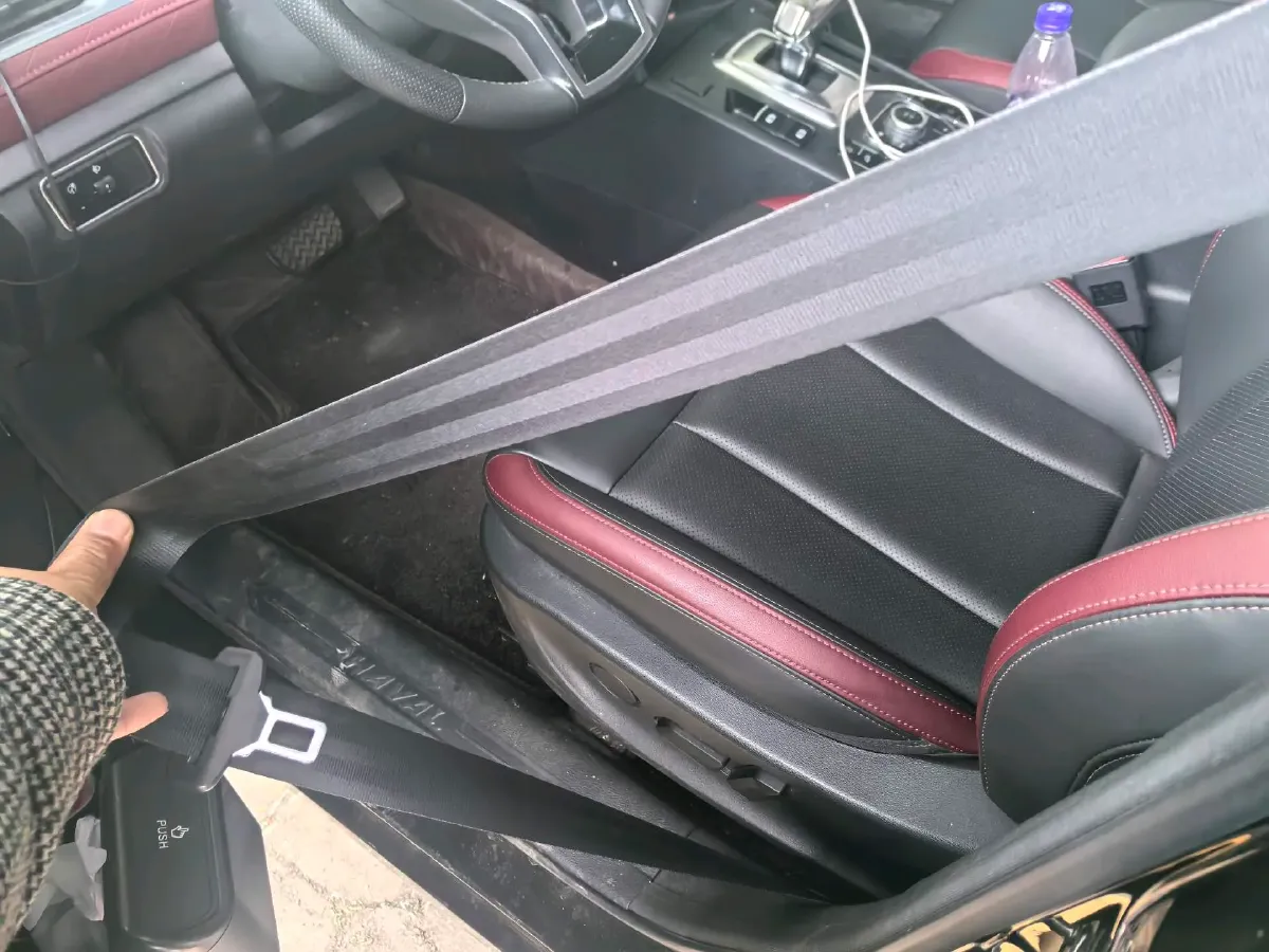 2020 Haval H6 Coupe 1.5T 150HP L4 7DCT,autocango,china used car exporter,china ev exporter,chinese used car exporter,chinese used ev exporter