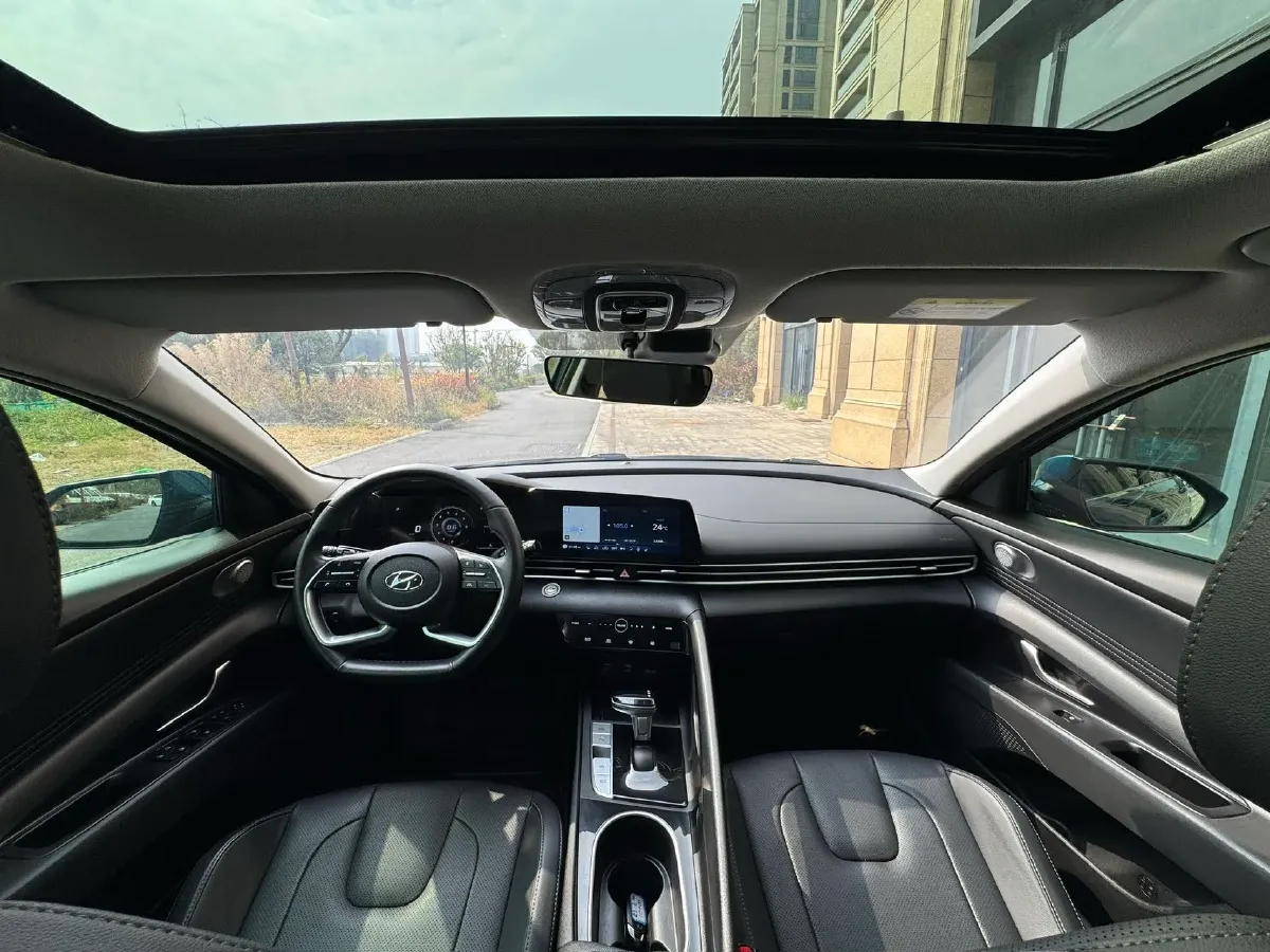 2021 Hyundai Elantra 1.5L 115HP L4 CVT,autocango,china used car exporter,china ev exporter,chinese used car exporter,chinese used ev exporter