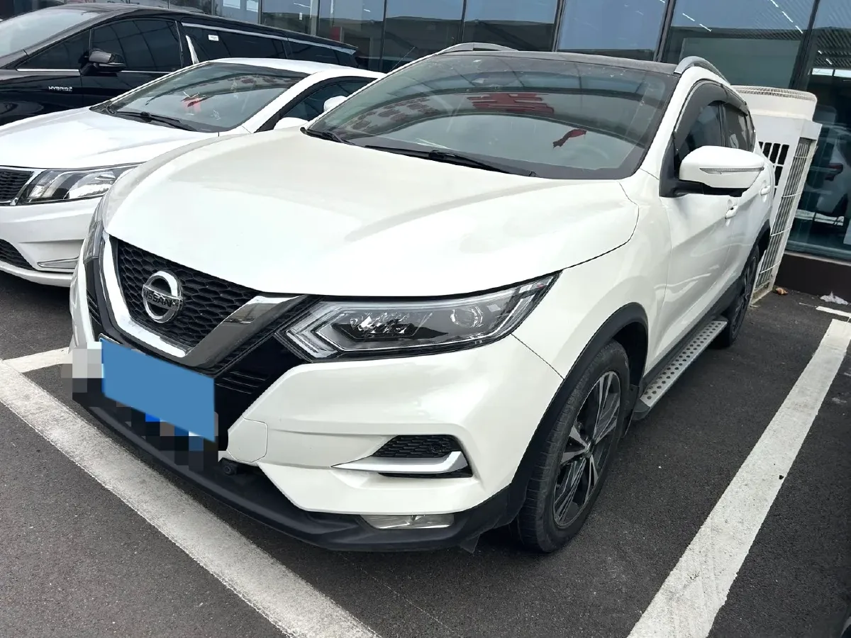 2021 Nissan Qashqai 2.0L 151HP L4 CVT,autocango,china used car exporter,china ev exporter,chinese used car exporter,chinese used ev exporter