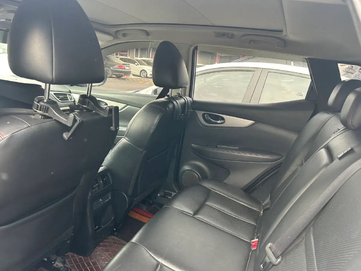 2021 Nissan Qashqai 2.0L 151HP L4 CVT,autocango,china used car exporter,china ev exporter,chinese used car exporter,chinese used ev exporter