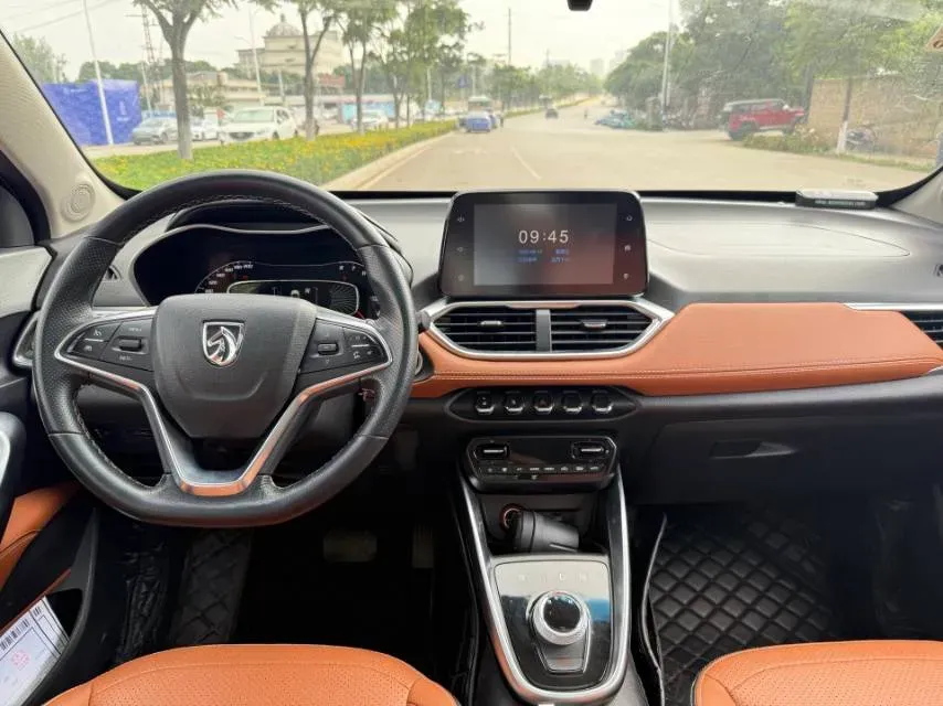 2018 KaiYi E3 1.6L 110HP L4 5MT,autocango,china used car exporter,china ev exporter,chinese used car exporter,chinese used ev exporter