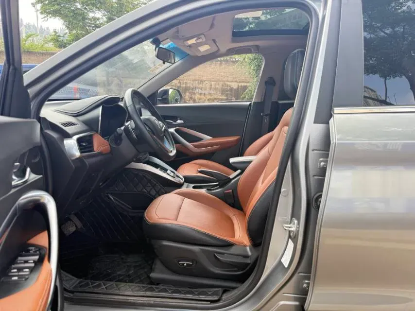 2018 KaiYi E3 1.6L 110HP L4 5MT,autocango,china used car exporter,china ev exporter,chinese used car exporter,chinese used ev exporter