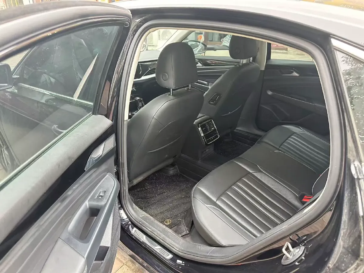 2022 Skoda Kodiak GT 2.0T 186HP L4 7DCT,autocango,china used car exporter,china ev exporter,chinese used car exporter,chinese used ev exporter