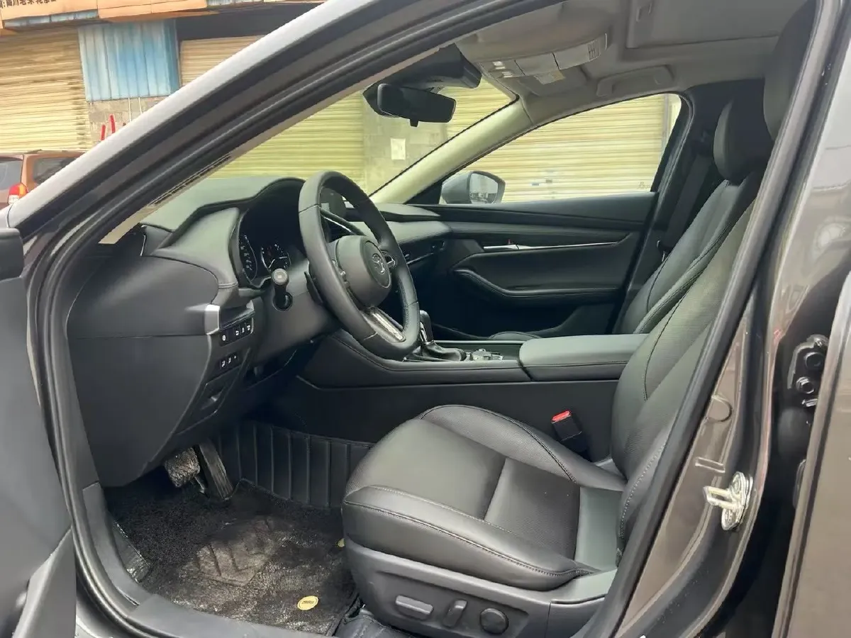 2023 Mazda 3 Axela 2.0L 158HP L4 6AT,autocango,china used car exporter,china ev exporter,chinese used car exporter,chinese used ev exporter