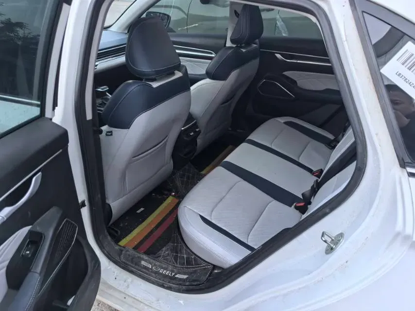 2022 Geely Emgrand 1.5L 114HP L4 CVT,autocango,china used car exporter,china ev exporter,chinese used car exporter,chinese used ev exporter