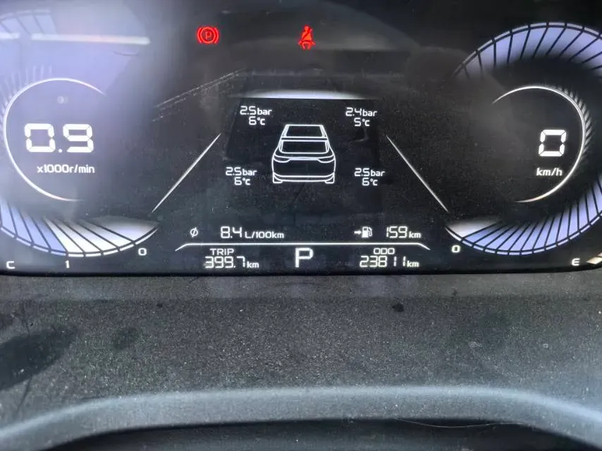 2022 Geely Emgrand 1.5L 114HP L4 CVT,autocango,china used car exporter,china ev exporter,chinese used car exporter,chinese used ev exporter