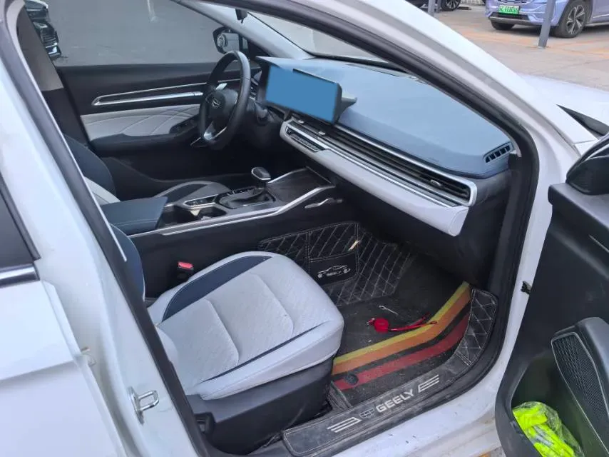 2022 Geely Emgrand 1.5L 114HP L4 CVT,autocango,china used car exporter,china ev exporter,chinese used car exporter,chinese used ev exporter