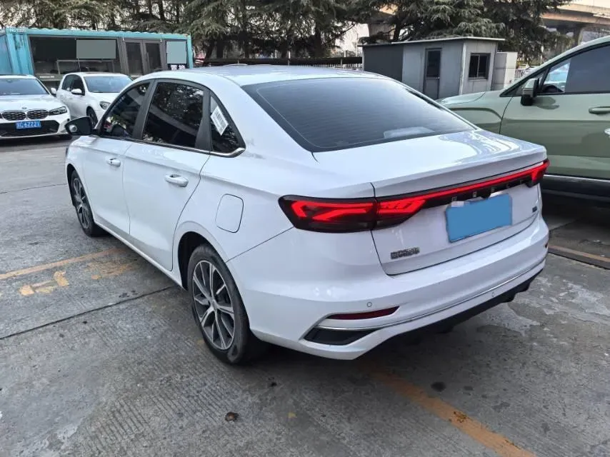 2022 Geely Emgrand 1.5L 114HP L4 CVT,autocango,china used car exporter,china ev exporter,chinese used car exporter,chinese used ev exporter