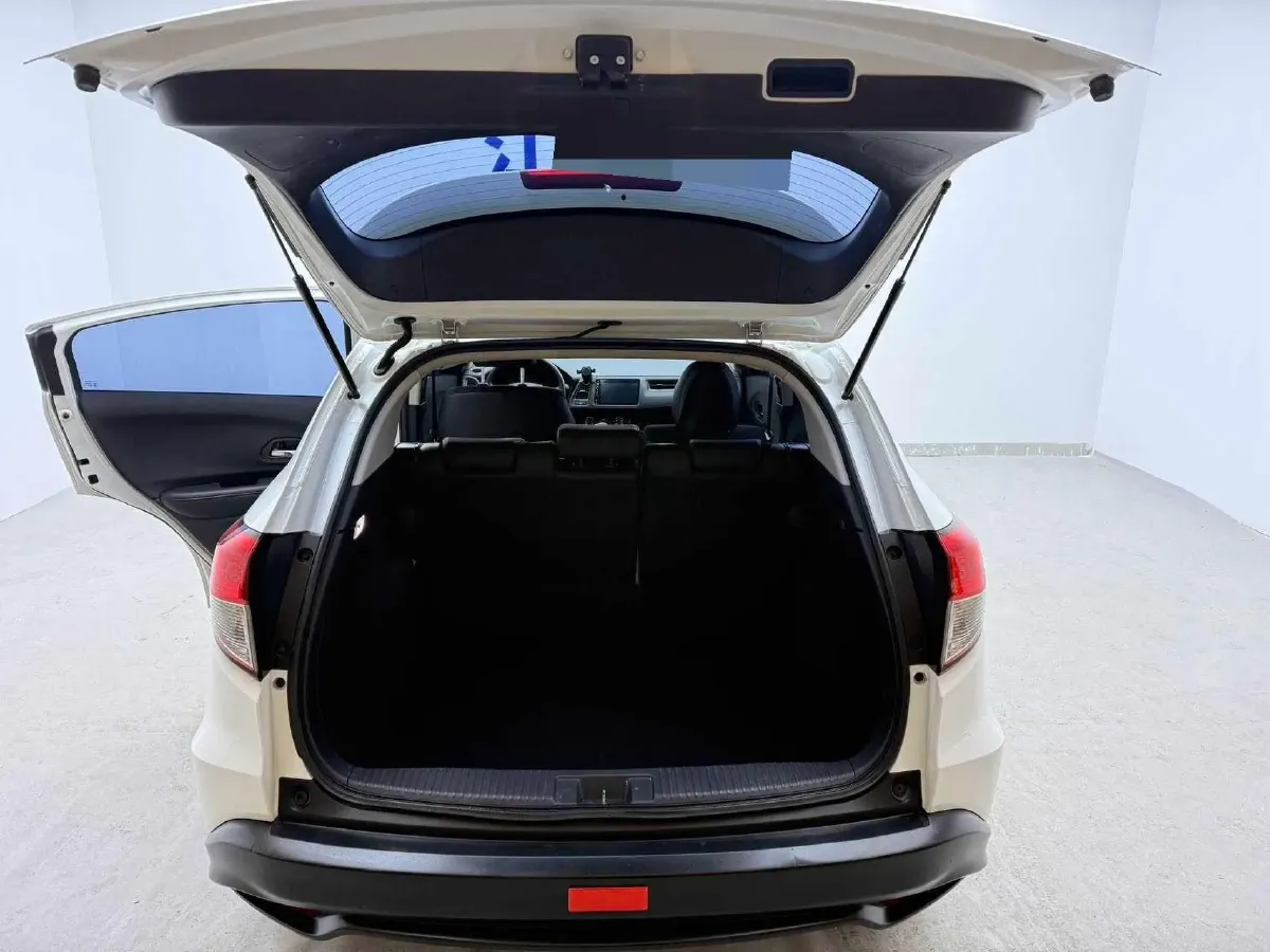 2020 Honda Vezel 1.5L 131HP L4 CVT,autocango,china used car exporter,china ev exporter,chinese used car exporter,chinese used ev exporter