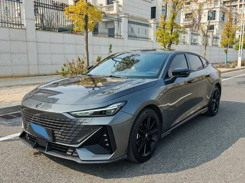 2022 ChangAn UNI-V 1.5T 188HP L4 7DCT