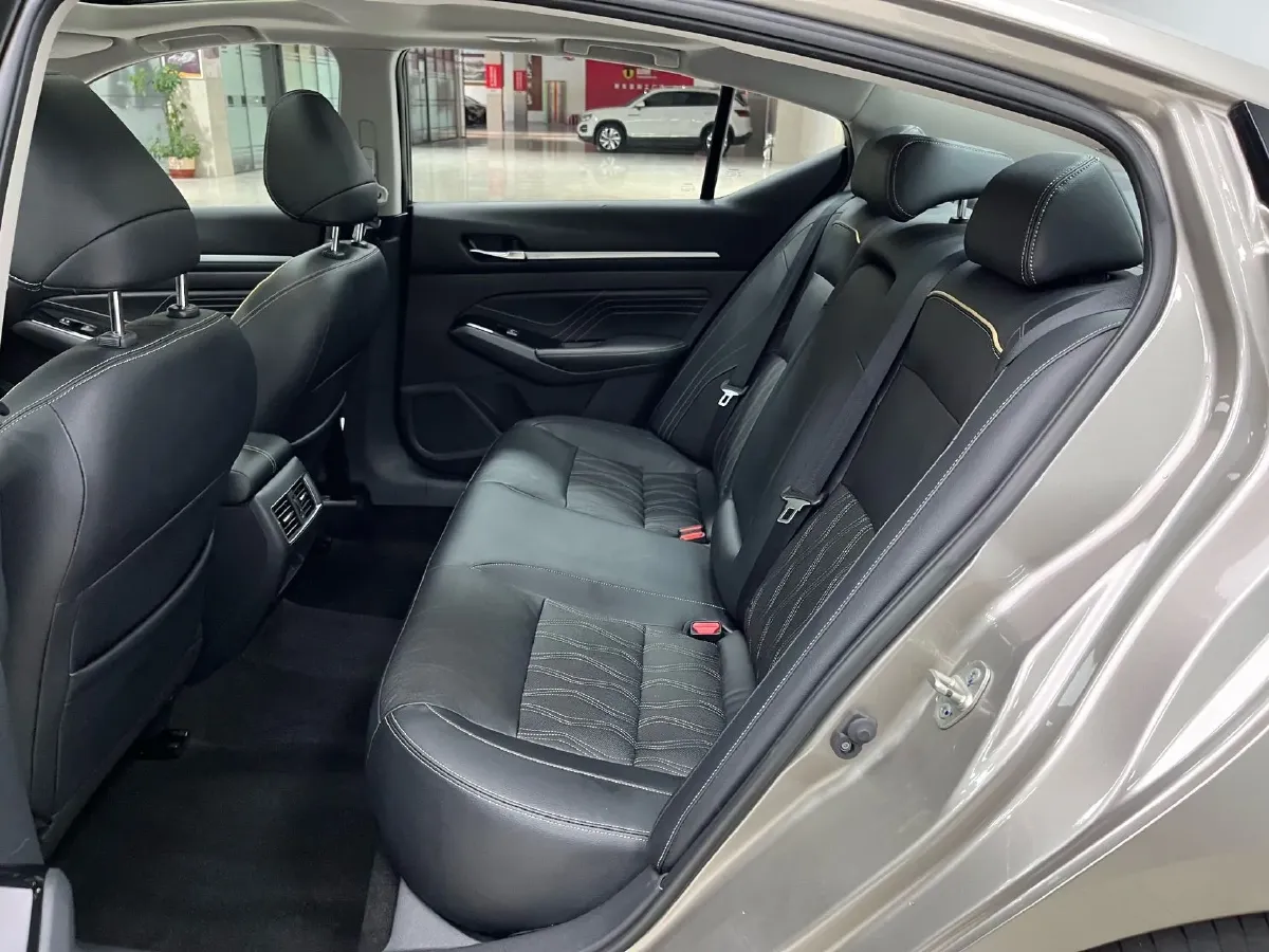 2022 Nissan Teana 2.0L 156HP L4 CVT,autocango,china used car exporter,china ev exporter,chinese used car exporter,chinese used ev exporter