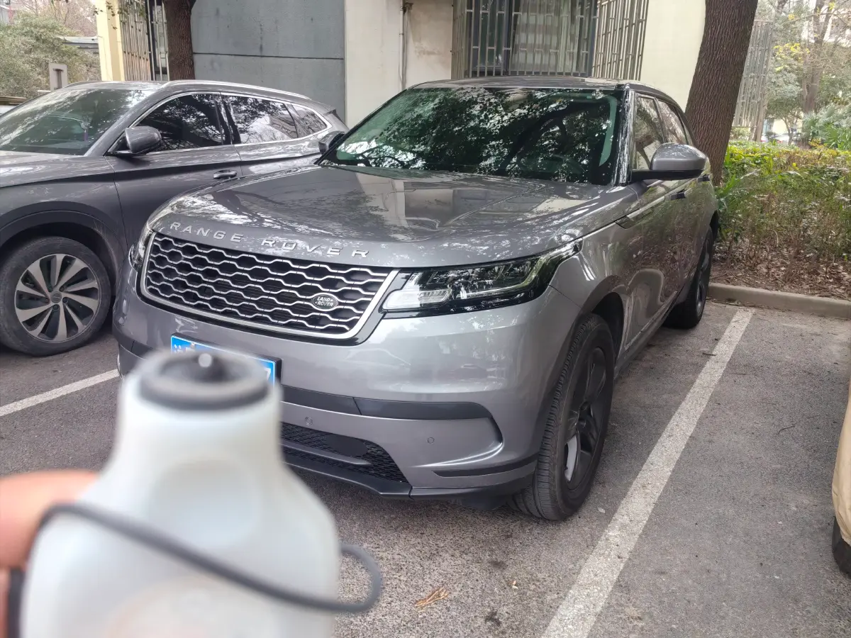 2023 Land Rover Range Rover Velar 2.0T 250HP L4 8AT