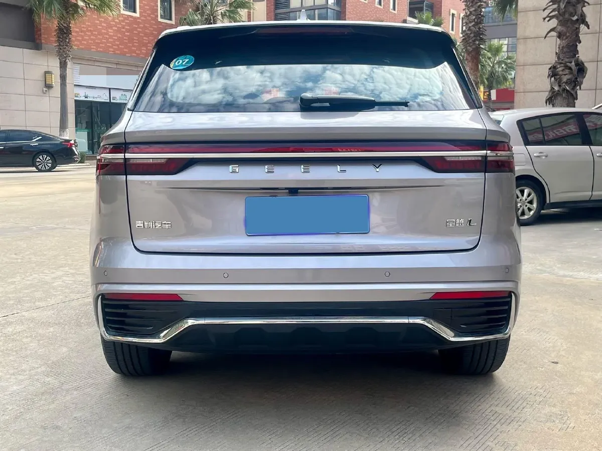 2025 Geely Monjaro 2.0T 238HP L4 8AT,autocango,china used car exporter,china ev exporter,chinese used car exporter,chinese used ev exporter