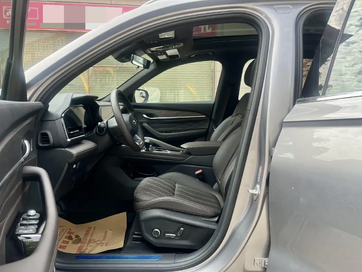 2025 Geely Monjaro 2.0T 238HP L4 8AT,autocango,china used car exporter,china ev exporter,chinese used car exporter,chinese used ev exporter