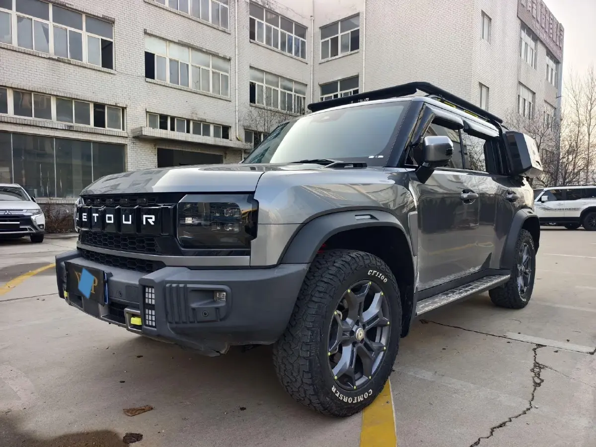 2023 Jetour Traveller 2.0T 254HP L4 7DCT